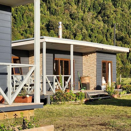 Cabanas Parque Chaqueihua Hornopiren Exteriör bild
